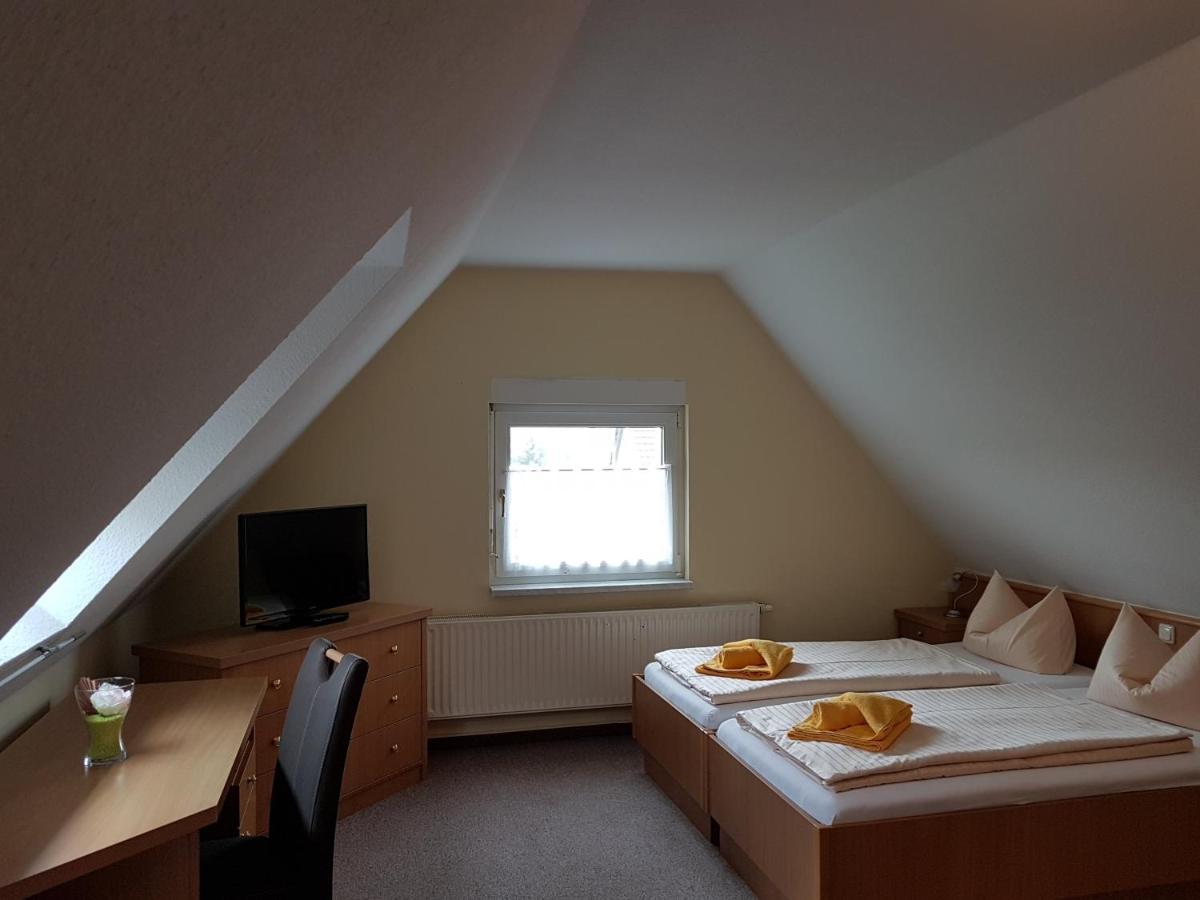 Gasthof Zur Friedenseiche Lohsa Esterno foto