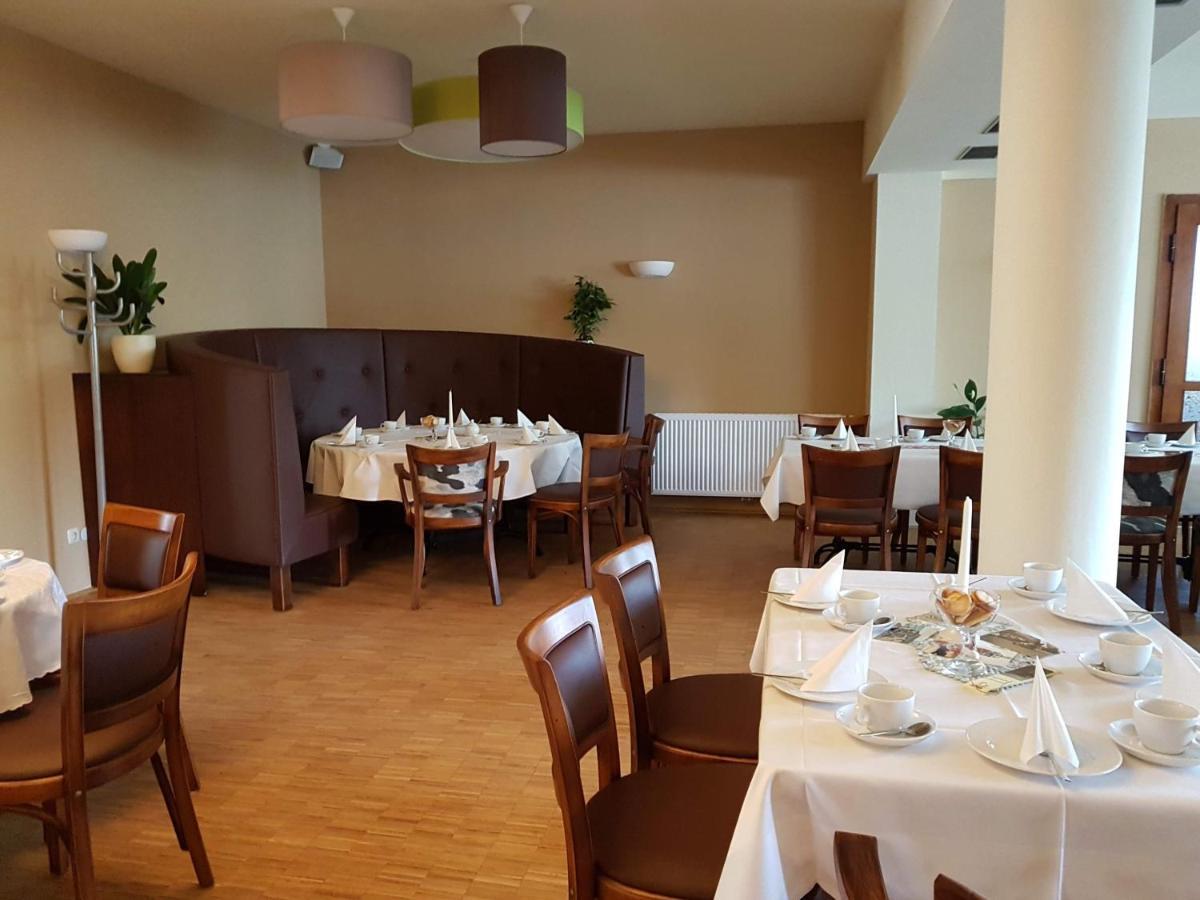 Gasthof Zur Friedenseiche Lohsa Esterno foto