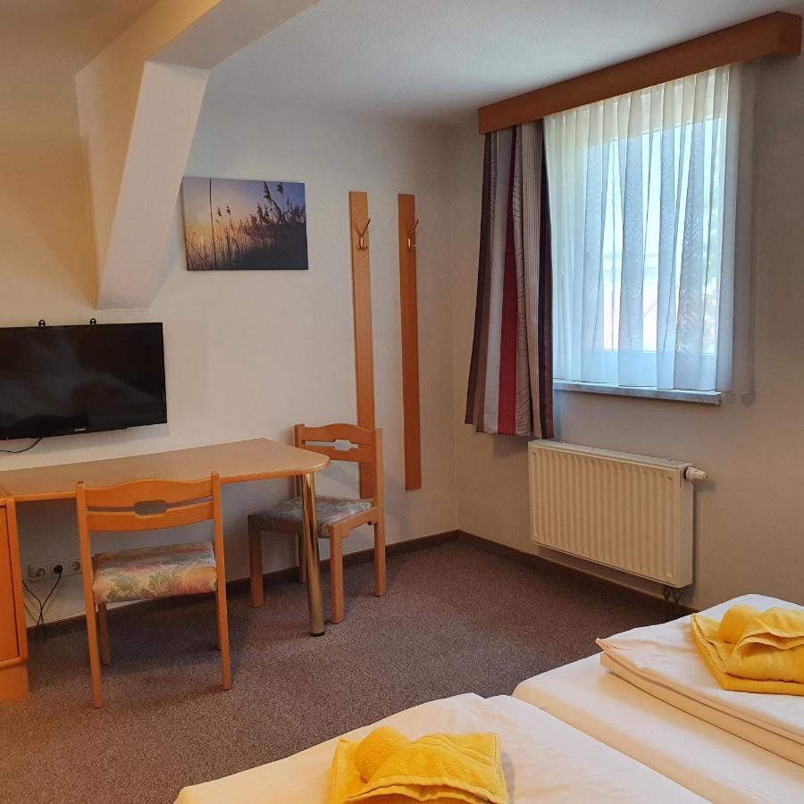 Gasthof Zur Friedenseiche Lohsa Esterno foto