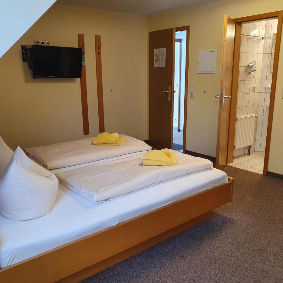 Gasthof Zur Friedenseiche Lohsa Esterno foto