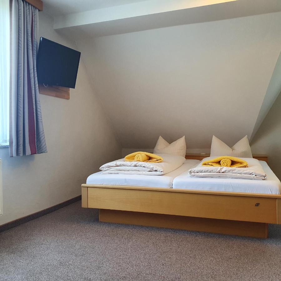 Gasthof Zur Friedenseiche Lohsa Esterno foto