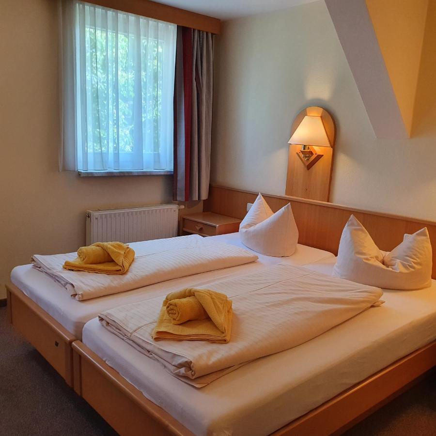 Gasthof Zur Friedenseiche Lohsa Esterno foto