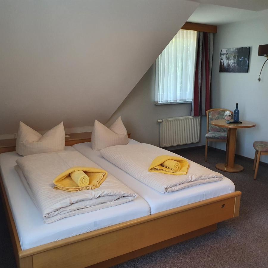 Gasthof Zur Friedenseiche Lohsa Esterno foto